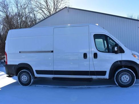 New 2025 RAM ProMaster 3500 w/ Convenience Group image 22