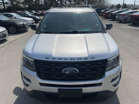 Used 2016 Ford Explorer Sport AWD/4WD image 3