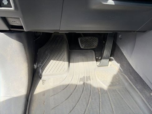 Used 2021 Toyota Sienna XLE AWD/4WD image 19