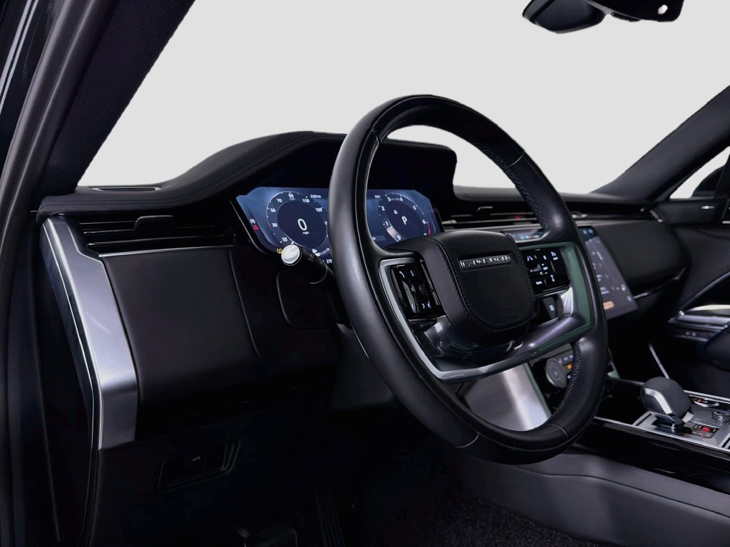 Certified 2023 Land Rover Range Rover SE AWD/4WD image 9