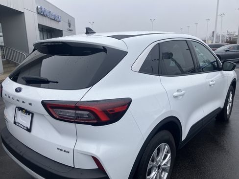 Used 2023 Ford Escape Active image 7