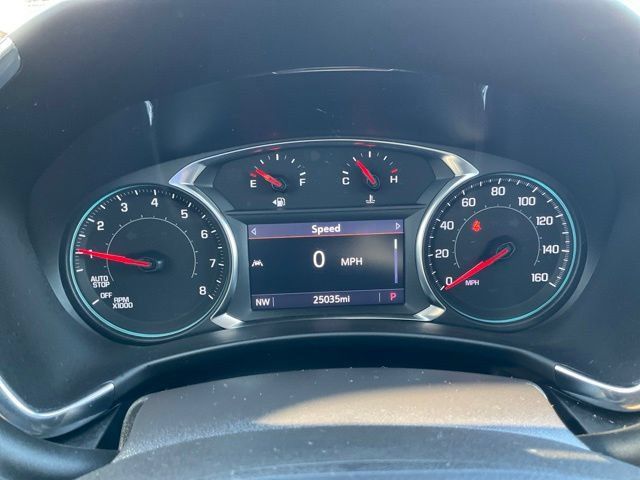 Used 2023 Chevrolet Equinox Premier AWD/4WD image 3