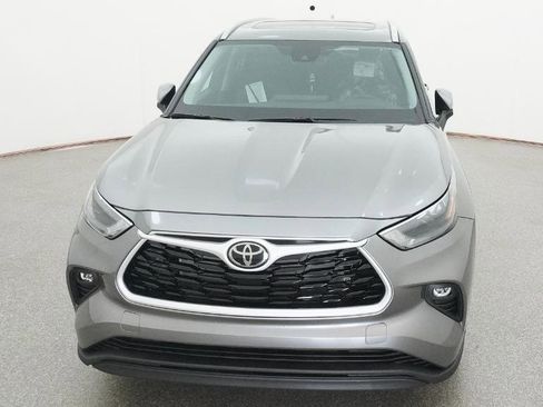 New 2026 Toyota Highlander XLE AWD/4WD image 33
