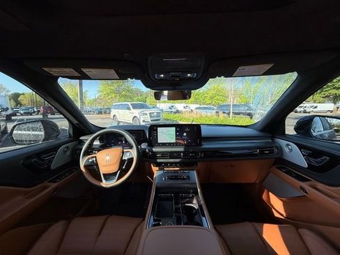 New 2025 Lincoln Aviator Black Label image 5