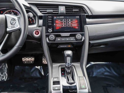 Used 2020 Honda Civic Sport image 13