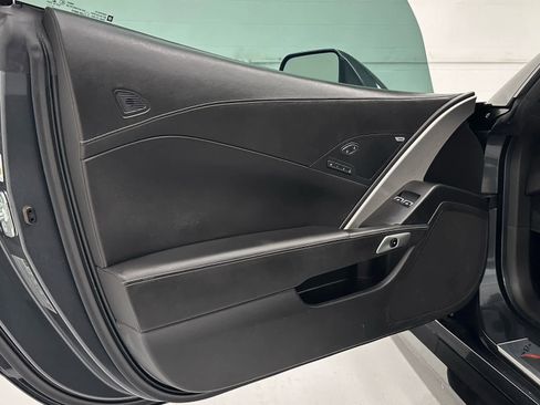 Used 2017 Chevrolet Corvette Z06 RWD image 17