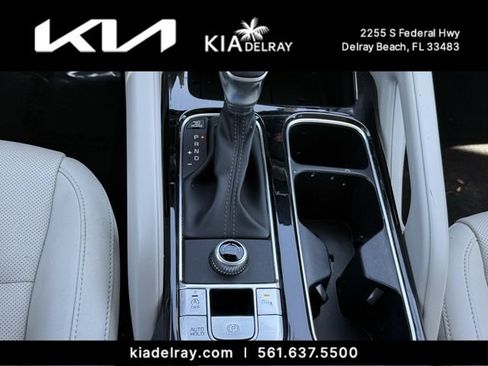 Certified 2023 Kia Telluride S w/ S Sunroof Package FWD image 25