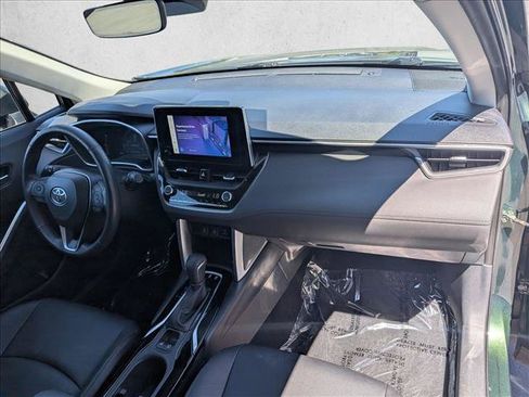 Used 2023 Toyota Corolla Cross XLE w/ Convenience Package AWD/4WD image 20