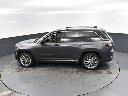 Used 2022 Jeep Grand Cherokee Summit w/ MOPAR Finishing Package AWD/4WD image 50
