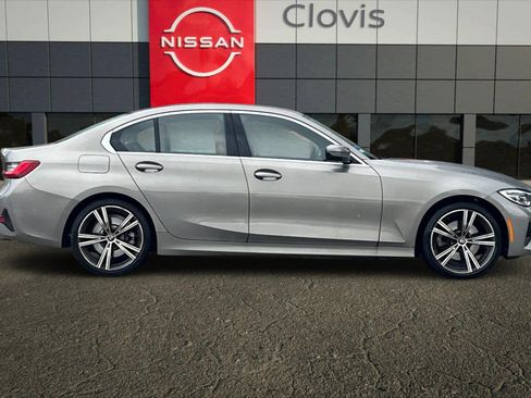 Used 2022 BMW 330i Sedan w/ Premium Package image 9