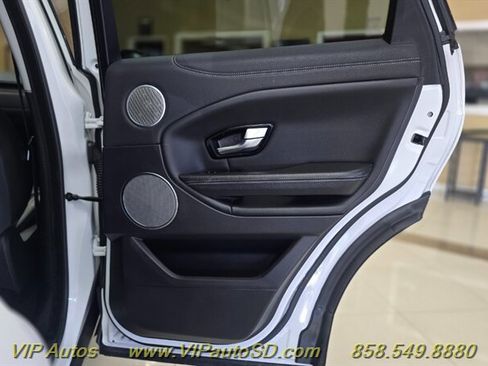 Used 2018 Land Rover Range Rover Evoque SE Premium AWD/4WD image 14