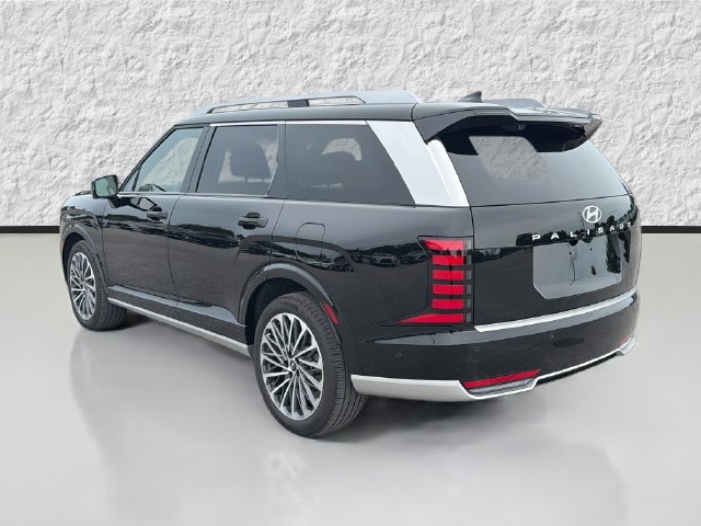 Used 2026 Hyundai Palisade Calligraphy FWD image 5