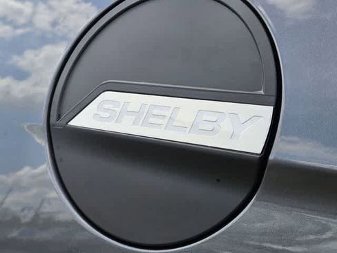 Used 2021 Ford Mustang Shelby GT500 w/ Technology Package image 12