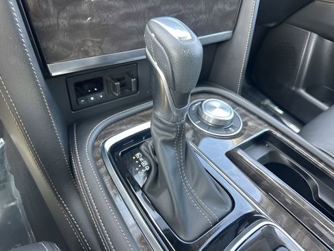 Used 2024 Nissan Armada Platinum w/ Captain's Chairs Package image 20