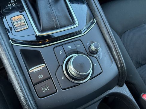 Used 2019 MAZDA CX-5 Sport w/ I-ACTIVSENSE Package image 9