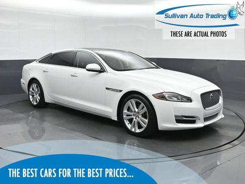 Used 2016 Jaguar XJ L Portfolio AWD/4WD image 1