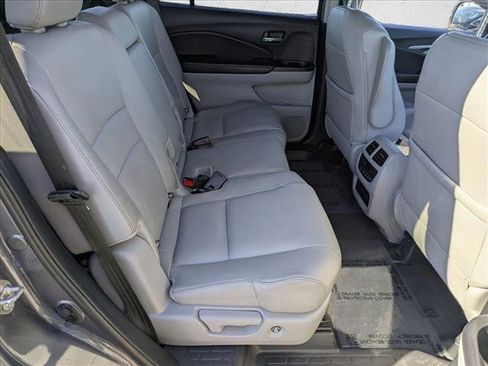 Used 2018 Honda Pilot EX-L image 19