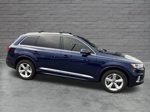Used 2021 Audi Q7 3.0T Premium AWD/4WD image 3
