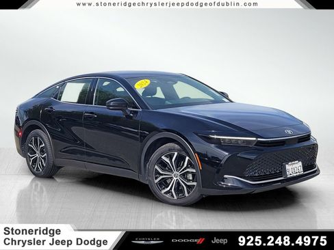 Used 2024 Toyota Crown AWD/4WD image 1