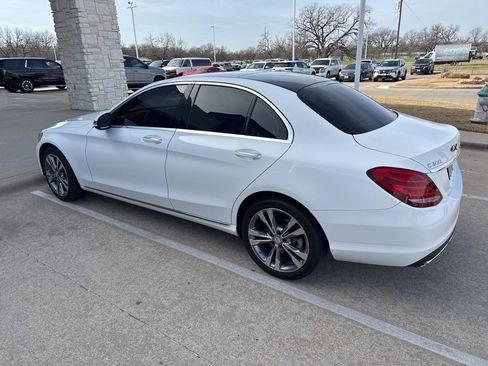 Used 2016 Mercedes-Benz C 300 4MATIC Sedan image 2