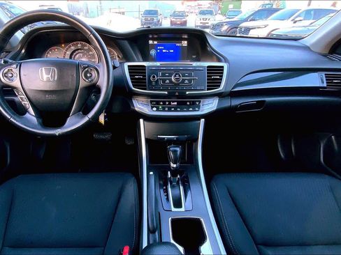 Used 2014 Honda Accord Sport image 15