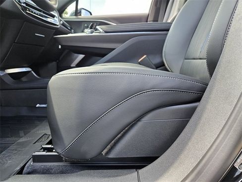 New 2026 Cadillac Lyriq V w/ Exterior Carbon Fiber Package image 11