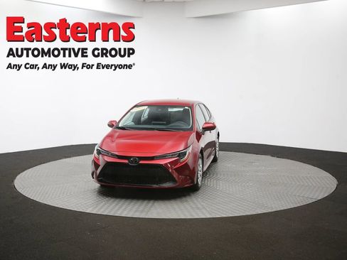 Used 2022 Toyota Corolla LE image 49