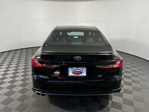 Certified 2025 Toyota Camry SE FWD image 6