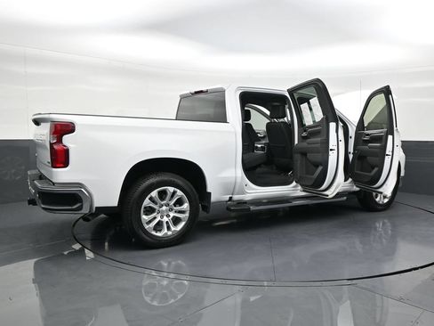 Used 2023 Chevrolet Silverado 1500 LTZ RWD image 27