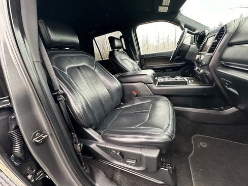 Used 2018 Ford Expedition Max Limited image 15