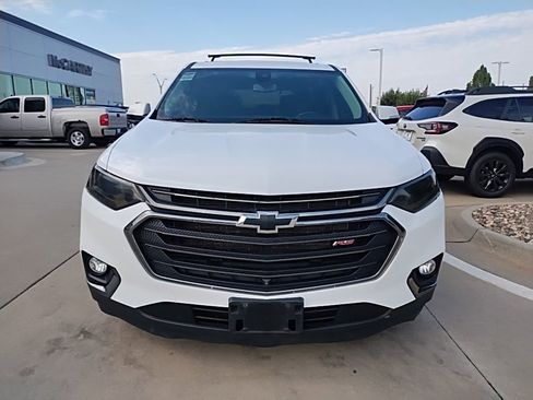 Used 2020 Chevrolet Traverse RS image 3