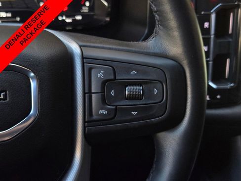 Used 2023 GMC Yukon Denali w/ Denali Reserve Package image 35