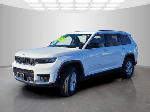 Used 2023 Jeep Grand Cherokee L Laredo image 8
