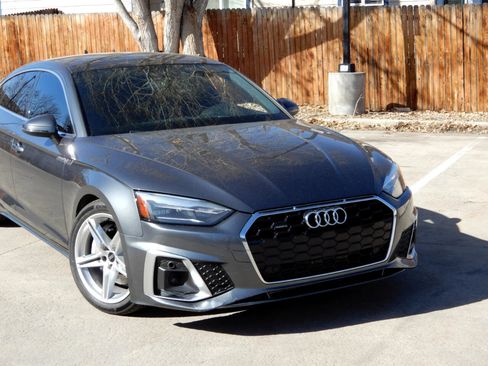 Used 2022 Audi A5 2.0T Premium image 2