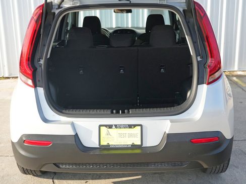 Used 2020 Kia Soul LX image 9