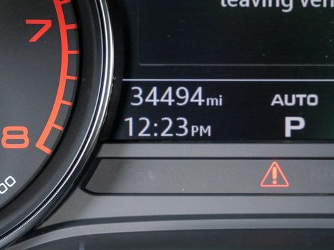 Used 2020 Audi Q5 2.0T Premium w/ Convenience Package image 11