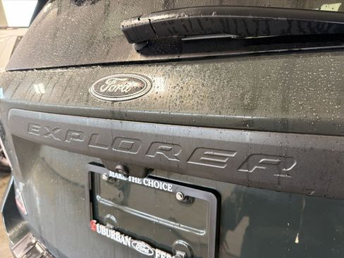 Used 2022 Ford Explorer Timberline w/ Timberline Technology Package AWD/4WD image 19