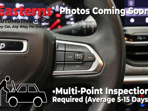 Used 2024 Jeep Compass Latitude AWD/4WD image 14
