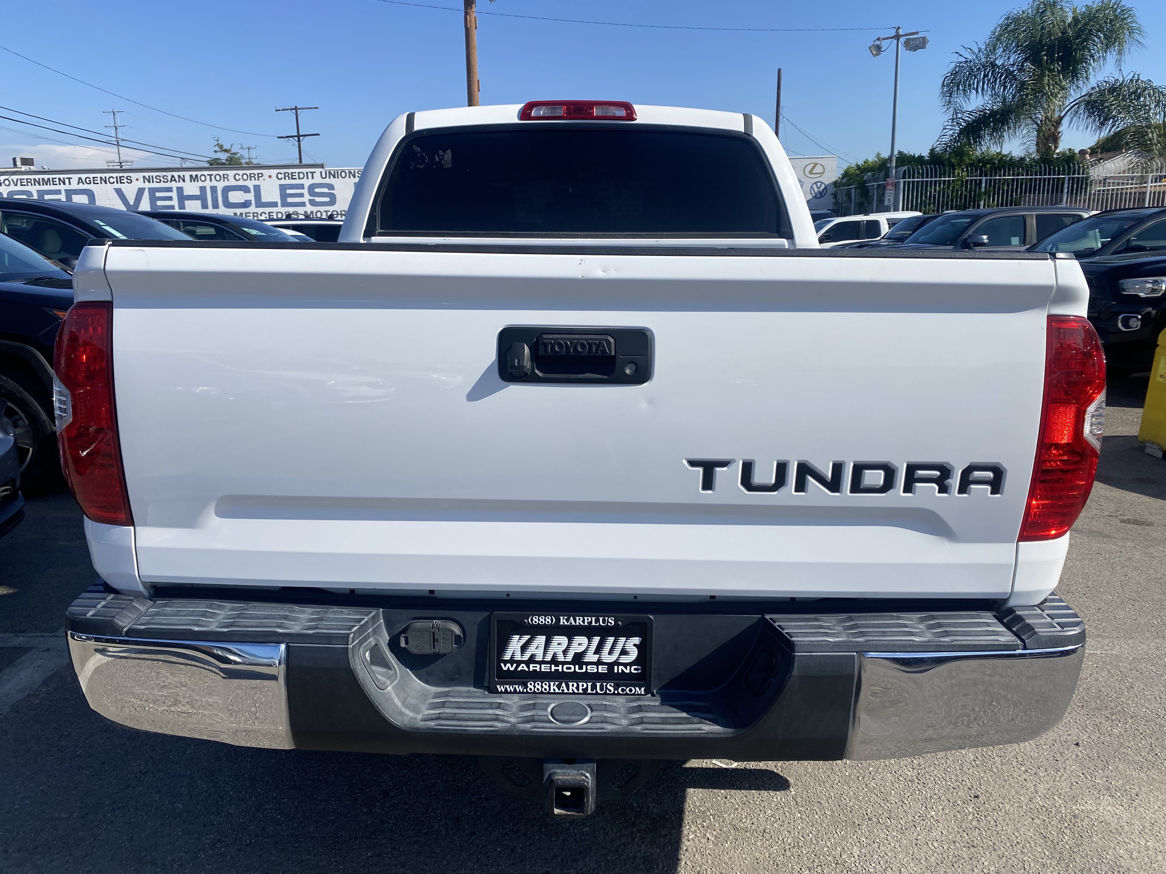 Used 2017 Toyota Tundra SR5 w/ SR5 Upgrade Package RWD image 10