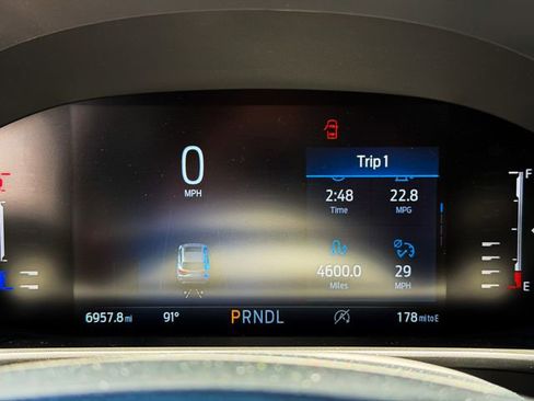 Used 2024 Ford Escape ST-Line w/ Tech Pack #1 FWD image 13