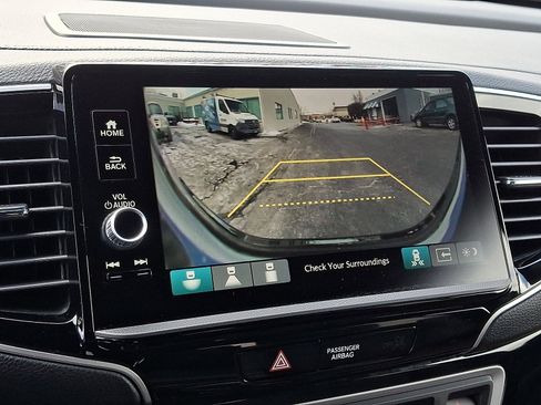 Certified 2025 Honda Ridgeline Black Edition image 25