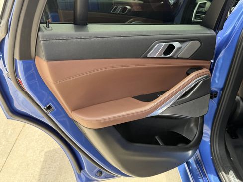Used 2020 BMW X6 M50i w/ Premium Package AWD/4WD image 21
