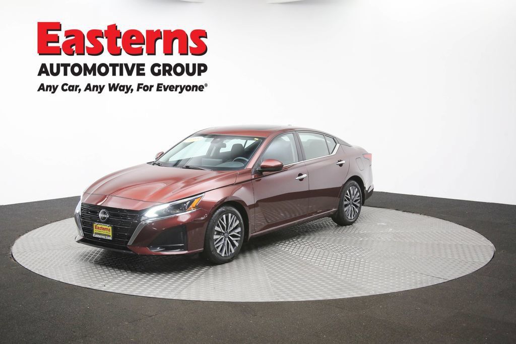 Used 2023 Nissan Altima 2.5 SV w/ SV Premium Package FWD image 61