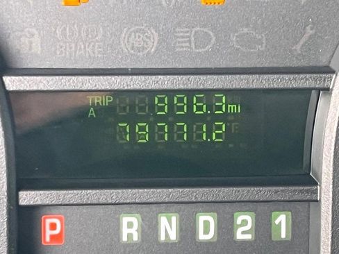 Used 2014 Ford E-250 and Econoline 250 image 12