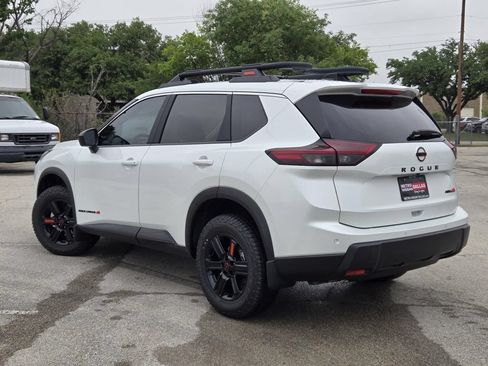 New 2026 Nissan Rogue SV w/ Rock Creek Premium Package AWD/4WD image 4