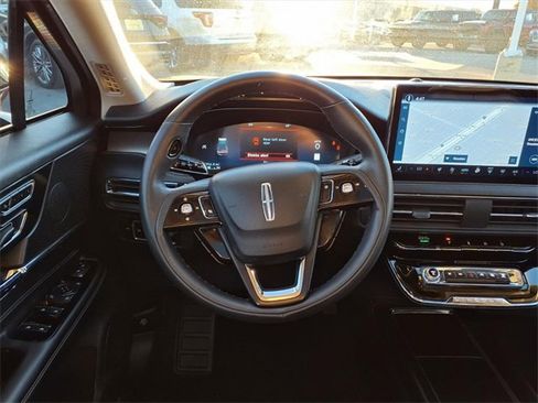 Certified 2023 Lincoln Corsair Reserve w/ Equipment Group 201A image 12