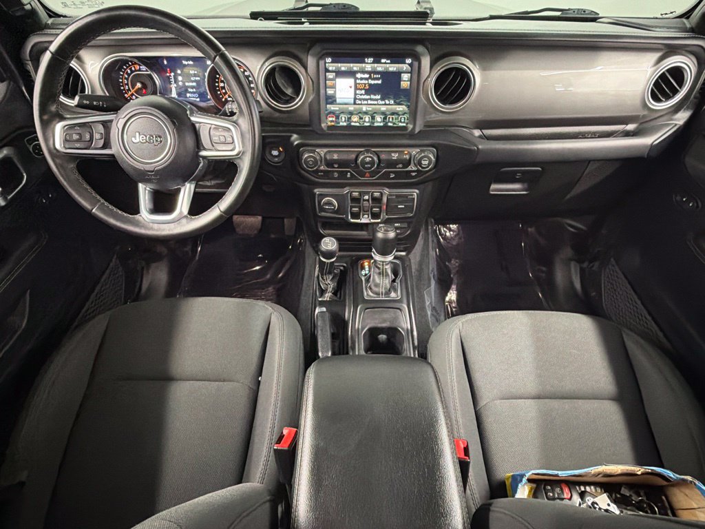 Used 2019 Jeep Wrangler Unlimited Sahara AWD/4WD image 33