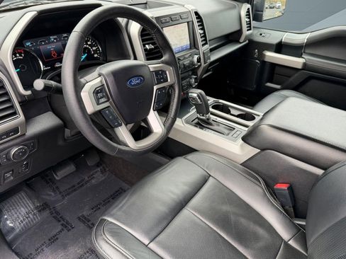 Used 2020 Ford F150 Lariat w/ Equipment Group 502A Luxury image 4