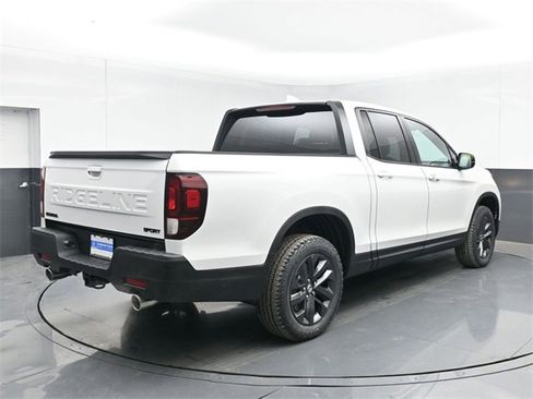 New 2026 Honda Ridgeline Sport image 10