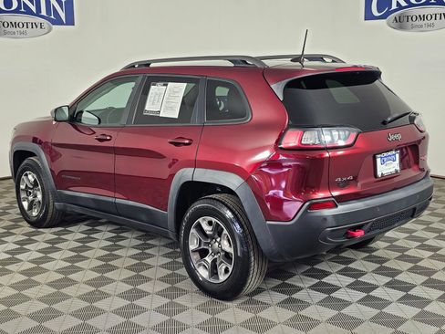 Used 2019 Jeep Cherokee Trailhawk w/ Cold Weather Group AWD/4WD image 34